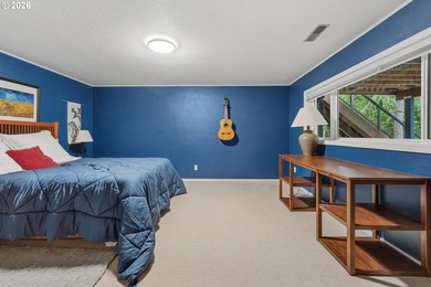 BEST VALUE ON THE LAKE. Waterfront Lake Oswego living in a - photo 27