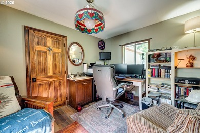 Welcome to your private retreat just minutes from town! This 2 - photo 34