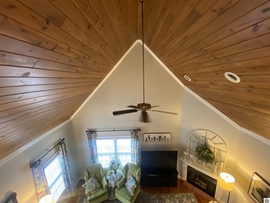 Country living at it's best. Check out this custom-built home - photo 34