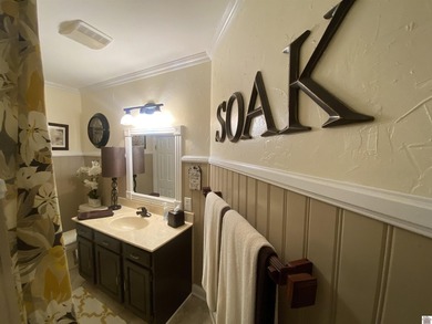 Country living at it's best. Check out this custom-built home - photo 35