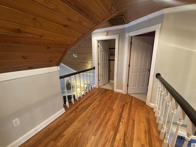 Country living at it's best. Check out this custom-built home - photo 36