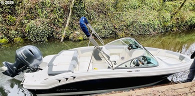 BEST VALUE ON THE LAKE. Waterfront Lake Oswego living in a - photo 38