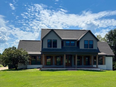 Lake Home For Sale in Grenada, Mississippi
