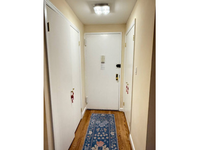 Discover the luxurious living with this exceptional spacious - photo 3