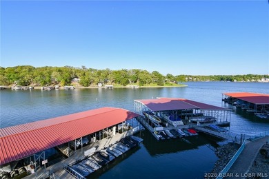 This is the perfect lakefront condo just in time for summer! - photo 11