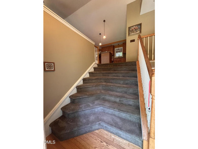 Welcome to Lake Royale! This well-maintained 3-bedroom, 3-bath - photo 5