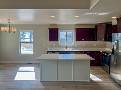 Newly remodeled interior with prime location near Flathead Lake - photo 6
