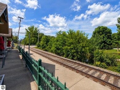 10,000sq. ft + acres in downtown Mt. Pleasant. 600' of River - photo 17