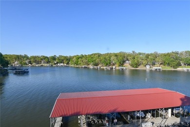 This is the perfect lakefront condo just in time for summer! - photo 18
