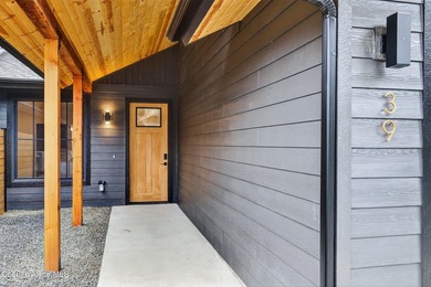 Welcome to Kaniksu Cabins, where modern comfort meets the wild - photo 1
