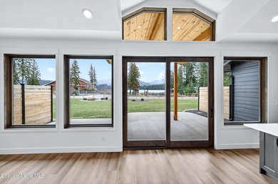 Welcome to Kaniksu Cabins, where modern comfort meets the wild - photo 6