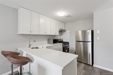 Artist Lake Condo For Sale in Middle Island New York