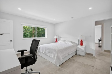 Located in Fort Lauderdale's premier 24/7 armed security - photo 32