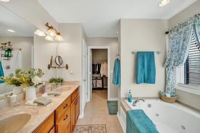 ***MOTIVATED SELLERS*** -Freshly painted decks. Top deck and - photo 33