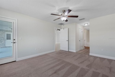 Welcome to this beautiful 4 bedroom/3 bathroom home in the - photo 33