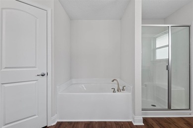Welcome to this beautiful 4 bedroom/3 bathroom home in the - photo 34