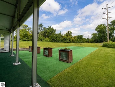 10,000sq. ft + acres in downtown Mt. Pleasant. 600' of River - photo 34