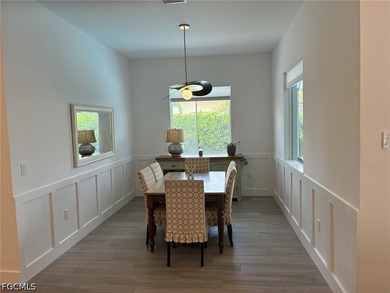 Amazing find in private neighborhood with million dollar plus - photo 36