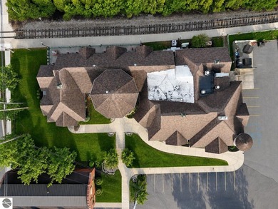 10,000sq. ft + acres in downtown Mt. Pleasant. 600' of River - photo 36