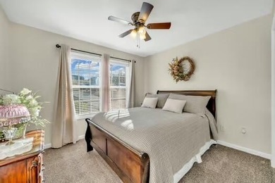 ***MOTIVATED SELLERS*** -Freshly painted decks. Top deck and - photo 37