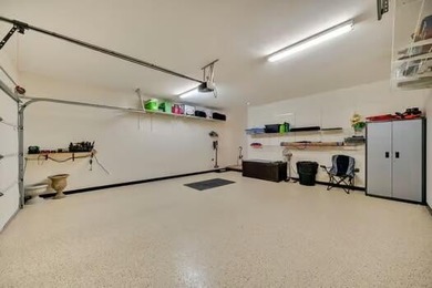 ***MOTIVATED SELLERS*** -Freshly painted decks. Top deck and - photo 44