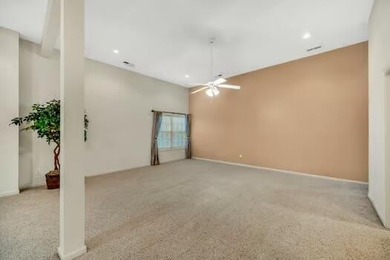 ***MOTIVATED SELLERS*** -Freshly painted decks. Top deck and - photo 48