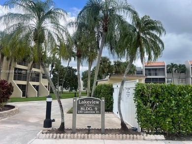 Weston Lakes Area Condo For Sale in Weston Florida