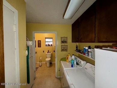 Scenic Ranch-Style Retreat on 16.5 Acres with Pond, Barn & - photo 12