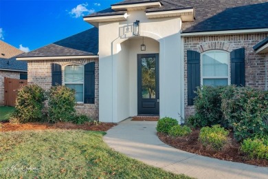 Lake Home For Sale in Bossier City, Louisiana