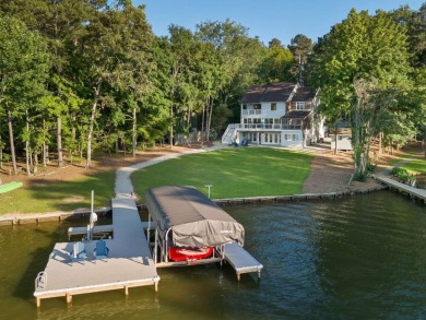 Lake Home For Sale in Eatonton, Georgia