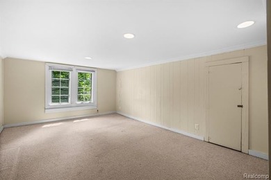 Rare opportunity to own a beautifully situated home in the heart - photo 12