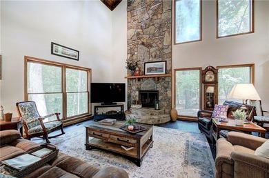 Welcome to lakefront living in Bent Tree! Perfectly situated on - photo 3
