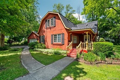 Rare opportunity to own a beautifully situated home in the heart - photo 15