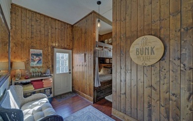 Experience lake living at its best in this beautifully crafted 4 - photo 24