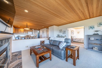 Welcome to effortless coastal living in the desirable Searidge - photo 26