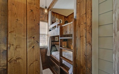 Experience lake living at its best in this beautifully crafted 4 - photo 27