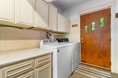 Rare opportunity to own a beautifully situated home in the heart - photo 29