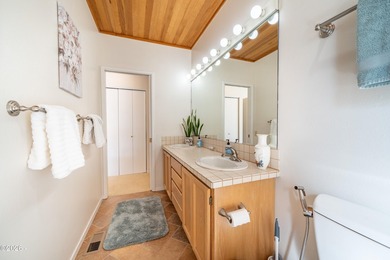 Welcome to effortless coastal living in the desirable Searidge - photo 37