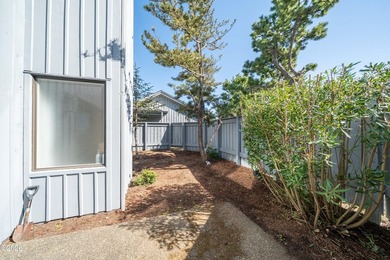 Welcome to effortless coastal living in the desirable Searidge - photo 47