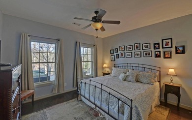 Experience lake living at its best in this beautifully crafted 4 - photo 52