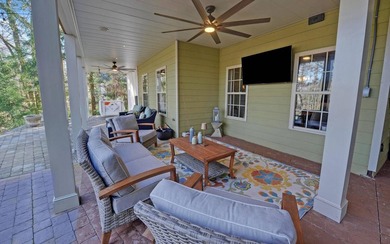 Experience lake living at its best in this beautifully crafted 4 - photo 58