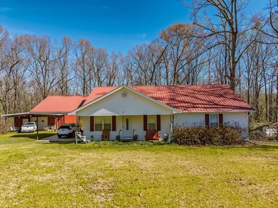 Beautiful 3BR/2BA Home on 1.3 Acres! This well-maintained home - photo 1