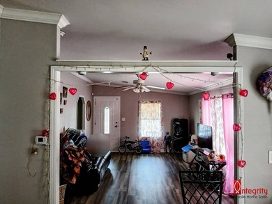 Paradise Village All Age Family Community! ***MUST SEE HUGE - photo 3