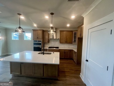 Additional listing photo 3