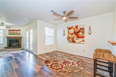 Discover the charm of this refreshed 2-bedroom, 2.5-bathroom - photo 9