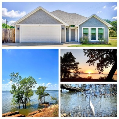 Lake Lewisville Home For Sale in Oak Point Texas