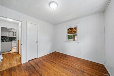 Located in the charming village of Greenwood Lake, this colonial - photo 19