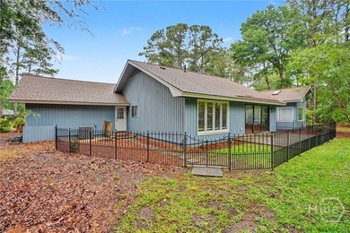 Location, location, location: single story living convenient to - photo 32