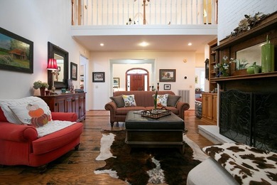 Serene, tranquil, waterfront home on 39 acres! Tree lined - photo 5