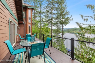SPECTACULAR HOME IN BEAUTIFUL ROCKFORD BAY, ''NO WAKE ZONE - photo 1